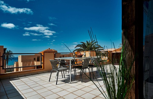 Bahia Calma Apartment | Casa Anna, modern with rustic design