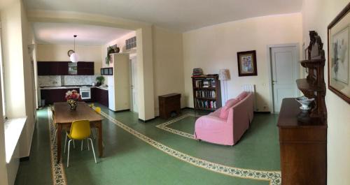 Piombino Apartment | “Casa Annarosa” ampio appartamento nel cuore di Piombino