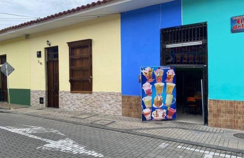 Guadalajara de Buga Apartment | Casa Aparicio