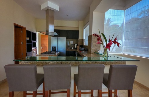 Santa Maria Huatulco House | Casa Arenas - Luxury Villa in Huatulco Oceanfront