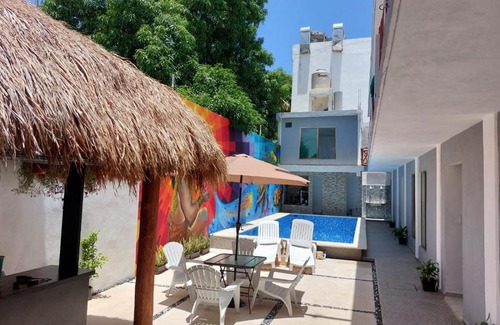 Downtown Cancun House | Casa Arya con Piscina 2 personas