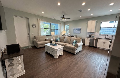 Punta Gorda Cottage | Casa Azul 111