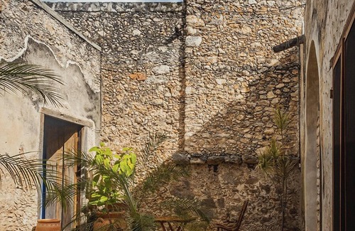 Izamal House | Casa Azul