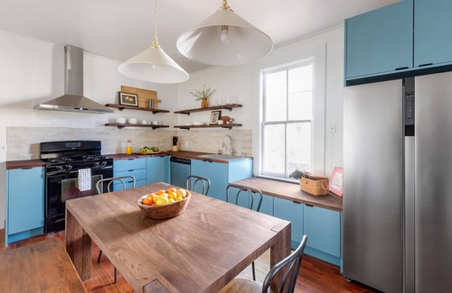 Inman Park Apartment | Casa Azula by Minty Living