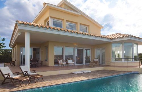 Es Castell House | Casa Bárbara