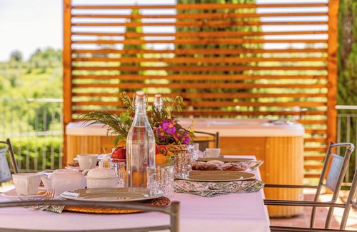 Citta della Pieve Villa | CASA BAIOCCO 9 - PRIVATE VILLA WITH HEATED POOL AND JACUZZI