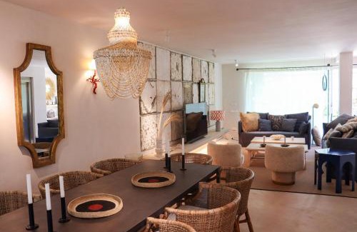 Golden Mile House | Casa Bambu - Incredible Beachside Townhouse