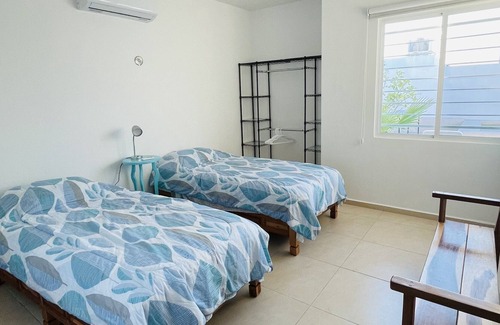 Merida Municipality House | Casa Begonias, Refréscate en la Alberca, Para 4- 6 Personas, Mérida Yucatán