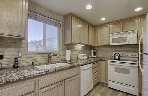 Downtown Condo | Casa Bella Complex # 307