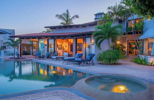 San Jose del Cabo Villa | Casa Bellamar by Cabo Colorado—Free Breakfast + Concierge Credit