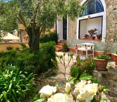 Diano San Pietro Apartment | Casa Belvedere