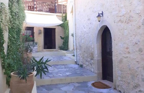 Kerasia House | Casa Benavista