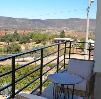 Valle de Guadalupe Hotel | Casa Berty 5