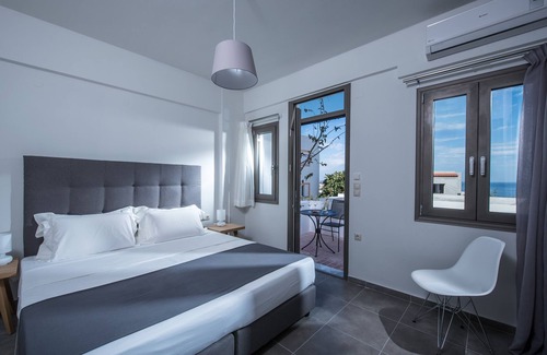 Koutouloufari Hotel | Casa Bianca - Adults Only by Checkin
