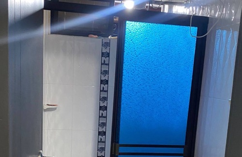 El Penol House | Casa Blanca, con Jacuzzi de Lujo