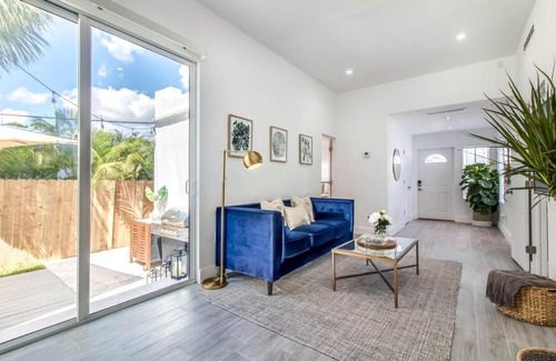 The Roads House | Casa Blanca I Sextant