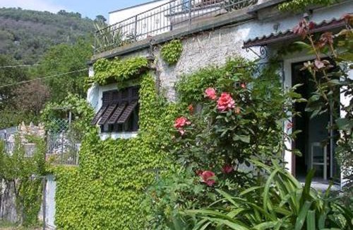 Costa dʼOneglia Apartment | Casa Blu