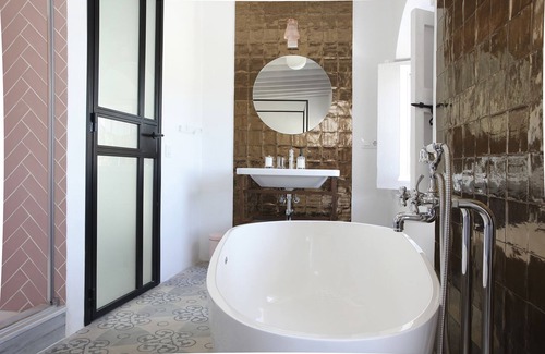 San Ambrosio House | Casa Bonhomía - Adults Only