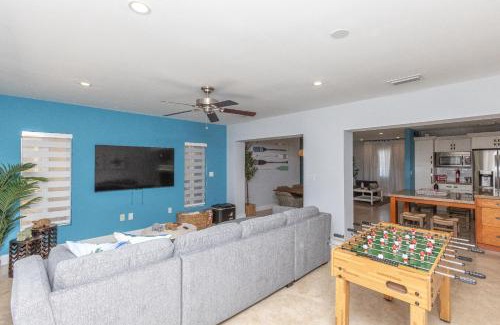 Westchester House | Casa Bora Bora - Fun in Miami - Big Pool - Fit 12
