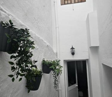 Olvera House | Casa Borete