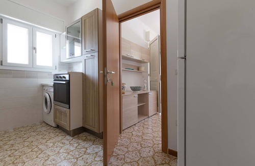 San Pietro in Bevagna Apartment | Casa Bouganville by BarbarHouse