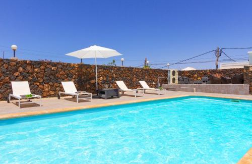Tias House | Casa Buena