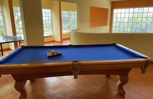 Tres de Mayo House | Casa Bugambilia