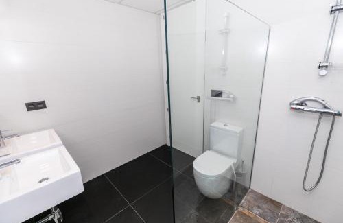 Jaen House | Casa Bulevar - Exclusiva casa muy moderna en zona tranquila
