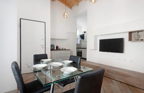 Castiglione Chiavarese Apartment | Casa Ca' Rondine