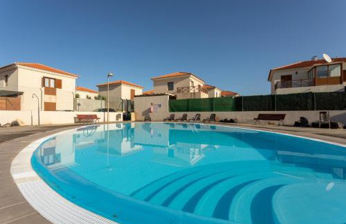 La Oliva House | Casa Calderon Hondo, top design, views and poll Lajares Corralejo