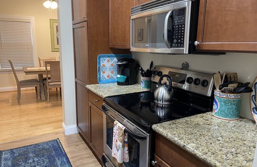 Key West House | Casa Calypso- Beautiful Tropical 3 KING Beds, 3 baths - 2 miles to beach