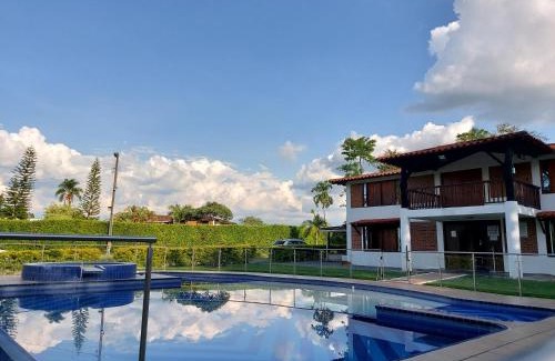 Quimbaya House | Casa Campestre Sol Y Luna