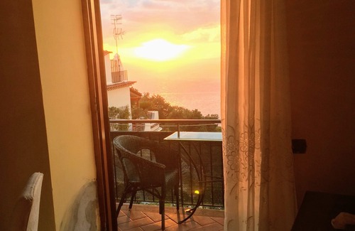 Termini Apartment | Casa Carmela between Sorrento and Capri