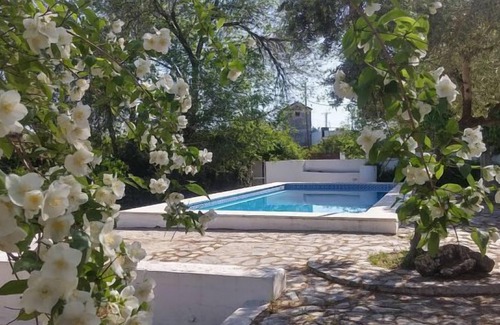 El Coronil Cottage | Casa Castillo de Las Aguzaderas for 14 people