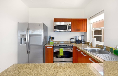 La Paz House | Casa Catalina Puerta Cortes with Beach Club Access