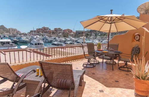 El Medano Ejidal Condo | Casa Catita @ Marina-Cabo’s Best, Just Steps Away!