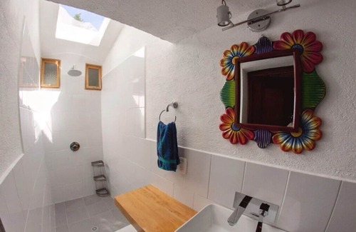 Santa Catarina Palopo House | Casa Cerezo - Two Bedroom House, Sleeps 6