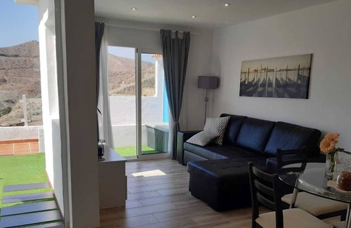 Balito House | Casa Checha, bungalow in Los Caideros 5 minutes from Anfi del Mar beach