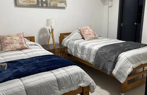 Zapopan House | Casa Chichen-Itzá - Spacious accommodation near Expo Guadalajara
