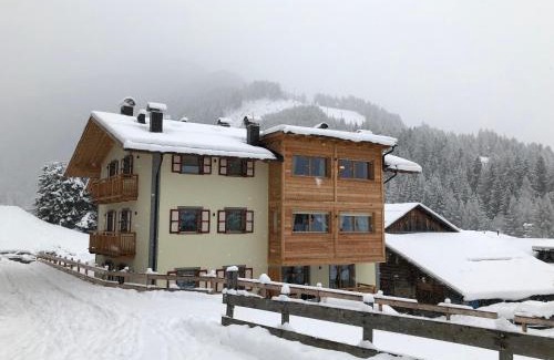 San Giovanni di Fassa Apartment | Casa Chris by AMA Val di Fassa