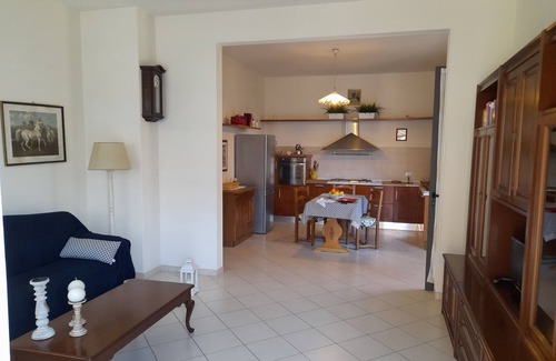 Torre del Lago Puccini House | Casa con Giardino e Parcheggio Interno Privato