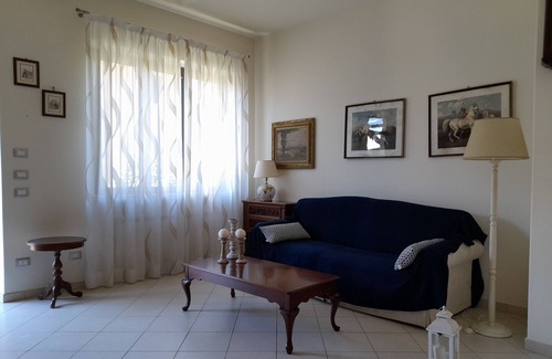 Torre del Lago Puccini House | Casa con Giardino e Parcheggio Interno Privato
