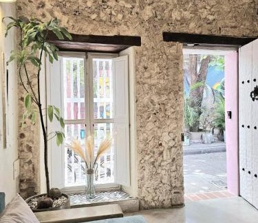 Cartagena Walled City House | Casa Coco 1680 Colonial & Art House In Old City - Pool - Jasussi - View