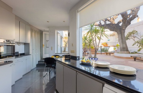 Canet de Mar House | Casa Colomer