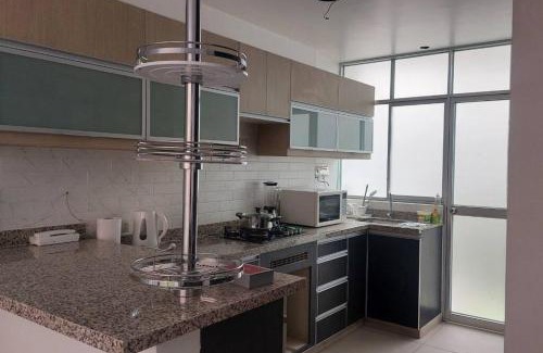 Ayacucho House | Casa completa, 5 dormitorios y jardín