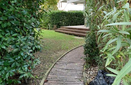 Pinarella House | Casa con giardino