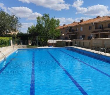 Arges House | Casa con Jardín entre Toledo y Puy du Fou
