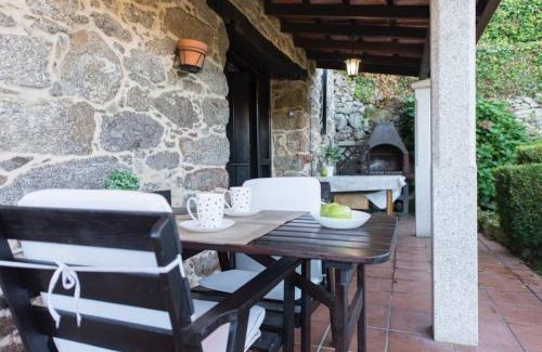 Panton House | Casa con Piscina *Ribeira Sacra*