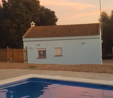 Almodovar del Rio Villa | Casa con piscina de agua salada Villa Pepucho 1