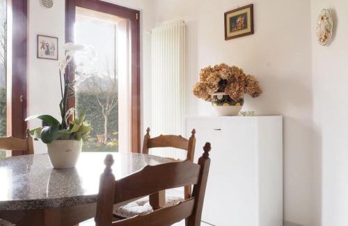 Rivoli Veronese Apartment | Casa con vista Forte - tra lago e monti